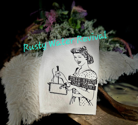 SNARKY COLLECTION: This bitch can cook hand towel